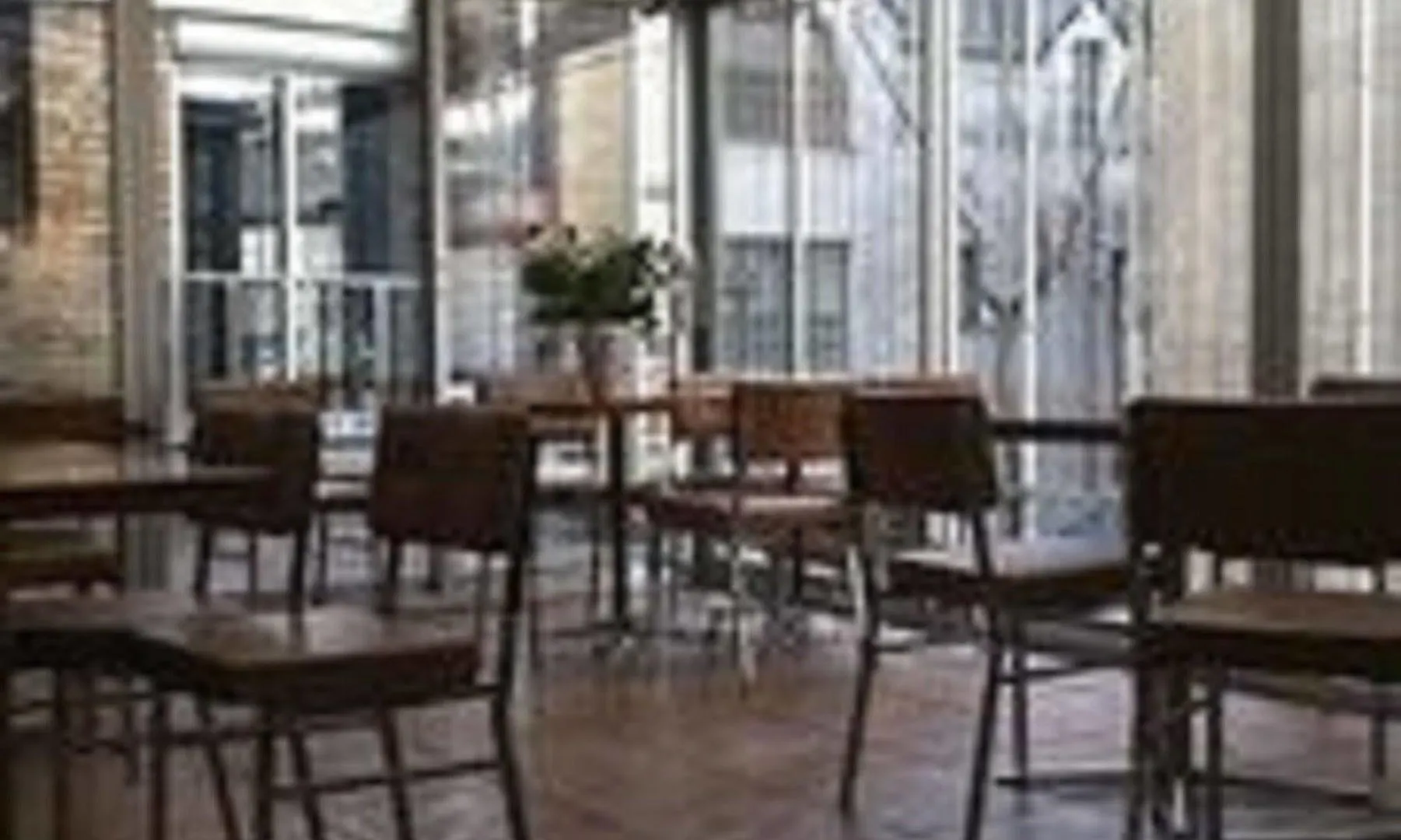 Otel De La Comete